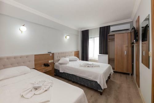 Metro Hotel