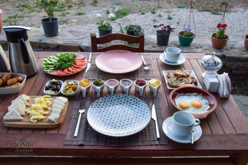 Hotel Petrada Imbros Otel