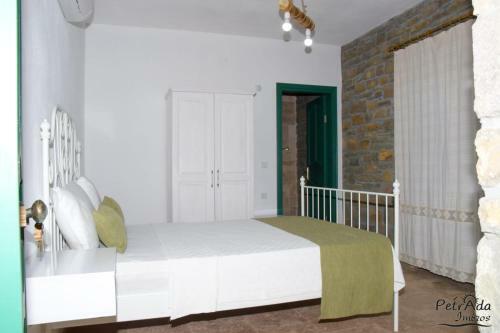 Hotel Petrada Imbros Otel