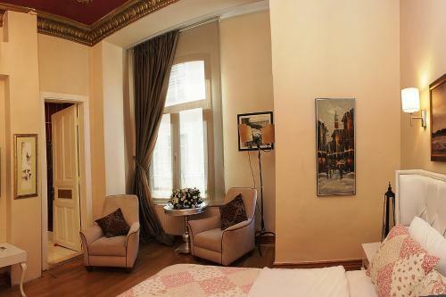 Ragip Pasha Apartments
