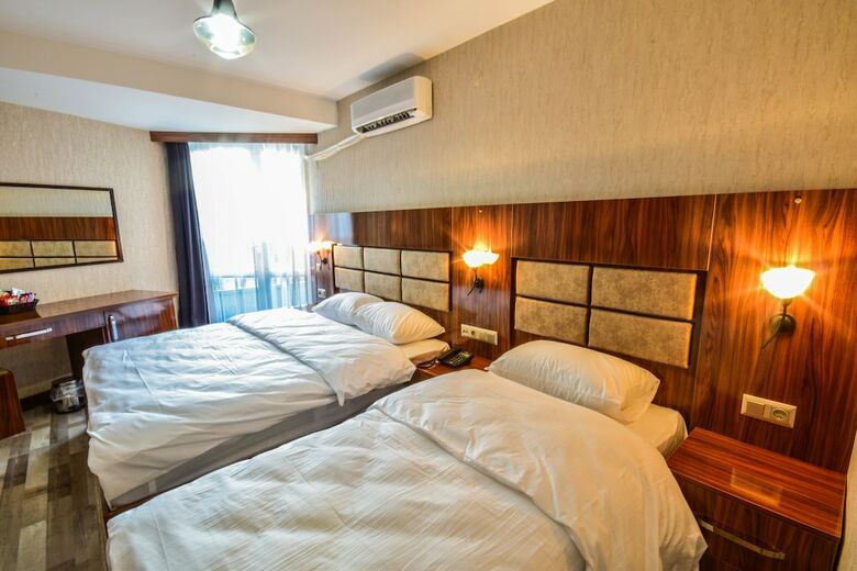 Mar?na Hotel