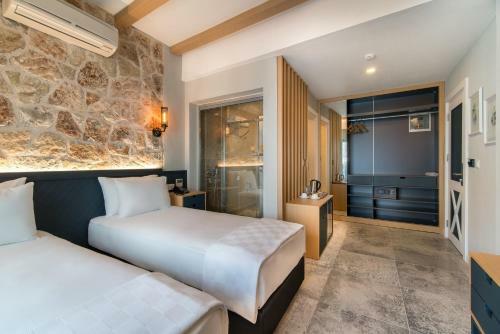 Isola 12 Hotel