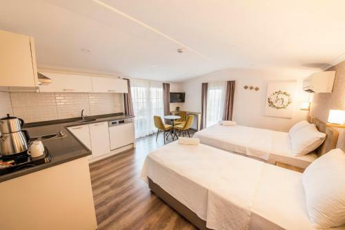 Hotel Dekatria Rooms&aparts