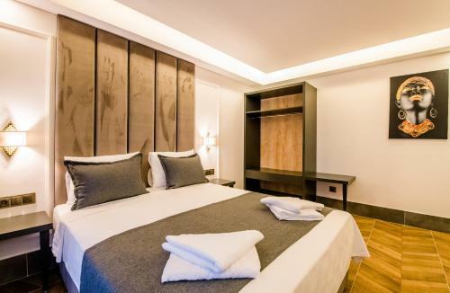 Hotel Fly Inn