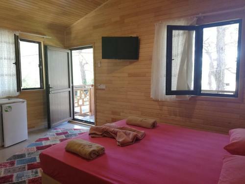 �?ral? Camping