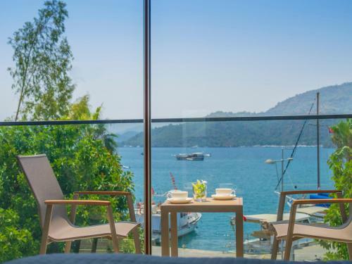 Hotel Marina Bay G�cek