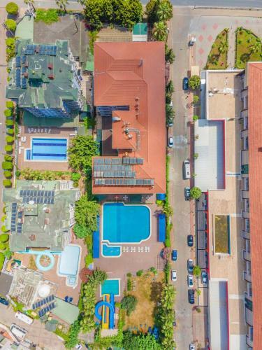 Hotel Grand Bahama Beach Otel