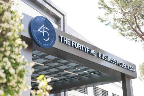 The Fortyfive Business Hotel & Spa