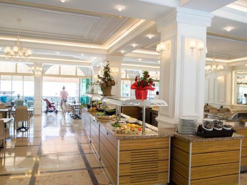 Ozcan Beach Hotel