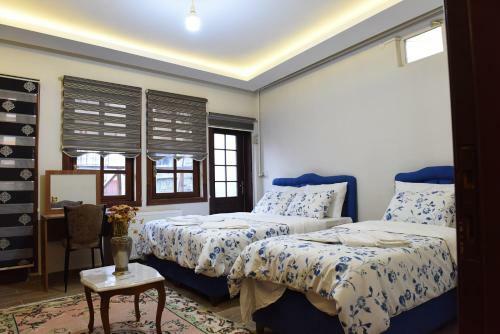 Hotel �z Butik Otel Antik Kent Myrleia