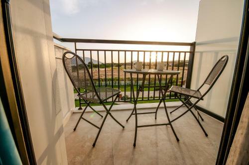 Acroter Hotel Spa - Full Board