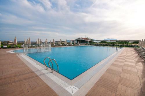 Acroter Hotel Spa - Full Board
