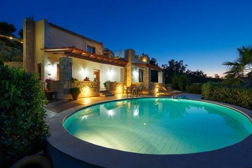 Harkia Villas