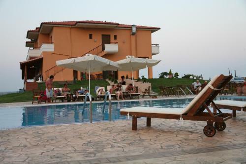 Hotel Petrinos Lofos
