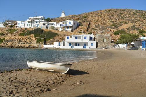 Hostal Klados Studios