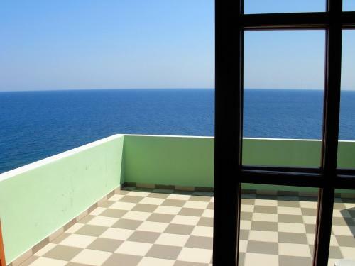Hotel Faros