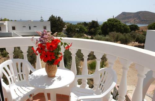Aparthotel Eristos Beach Hotel