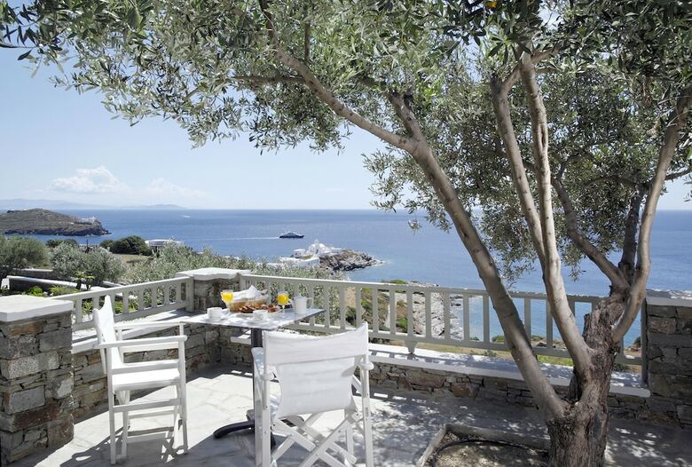 Hotel Selana Suites