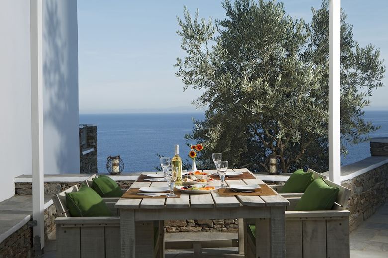 Hotel Selana Suites
