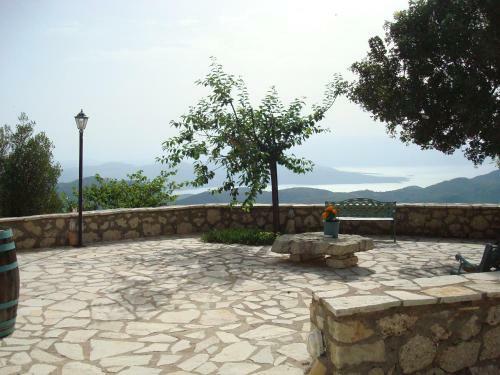 Merlot Village 1