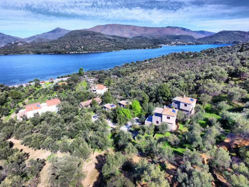 Hostal Gera's Olive Grove (elaionas Tis Geras)