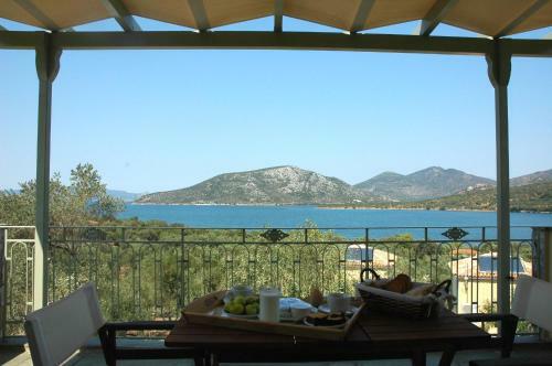 Hostal Gera's Olive Grove (elaionas Tis Geras)