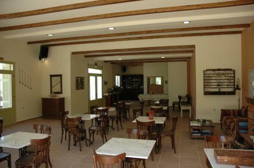 Hostal Gera's Olive Grove (elaionas Tis Geras)