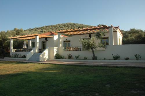 Hostal Gera's Olive Grove (elaionas Tis Geras)