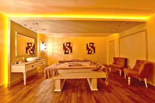 Hotel Holiday Village Turkey