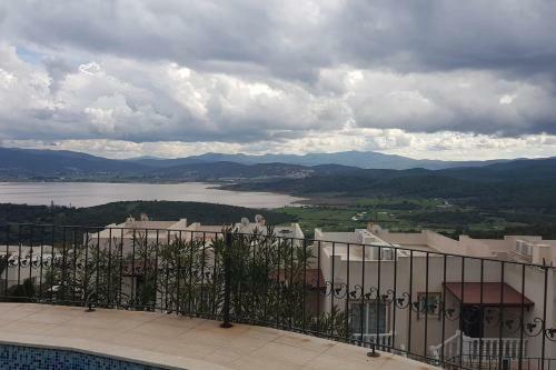Stunning 4 Bedroom Private Villa - With Pool