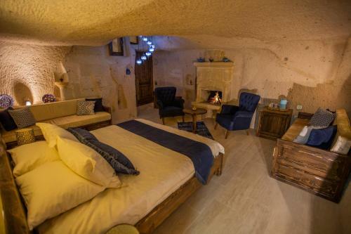 Bed & Breakfast Mak's Cave House