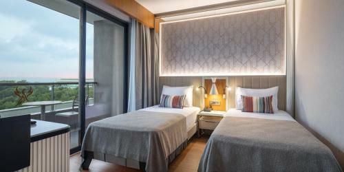 Mylome Luxury Hotel & Resort