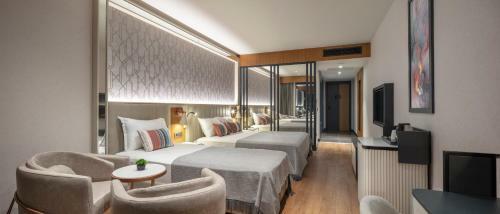 Mylome Luxury Hotel & Resort