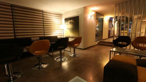 S?vas Hotel Nevv