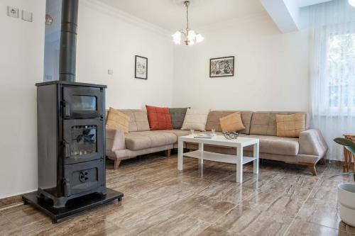 Villa Lale - 3 Bed With Top Kitchen And Garden!