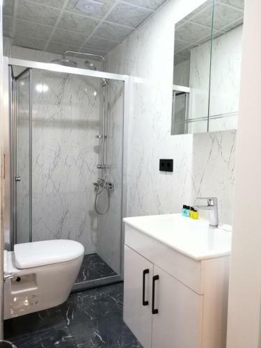 Apartamento White Golden Suite Hotel