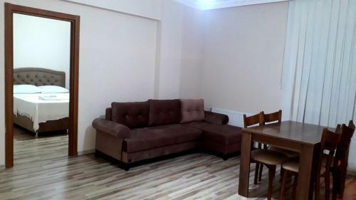 Erdem Apart