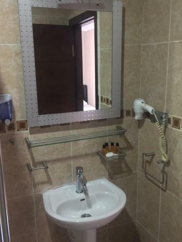 Hotel Ganitalife Otel