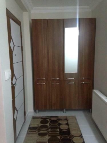 Mutlu Apart