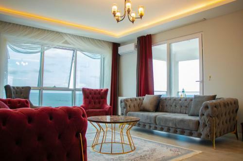 Hotel Elegant Blue Su?tes
