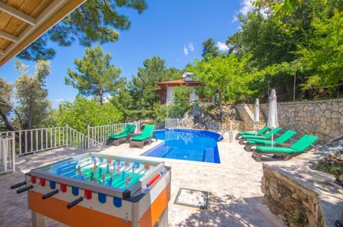 Margaz Villa Sleeps 8 Pool Air Con Wifi