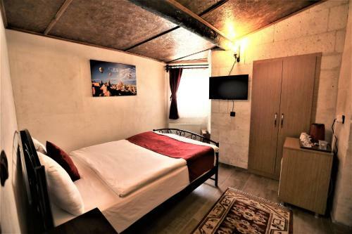 Orion Cave Hotel