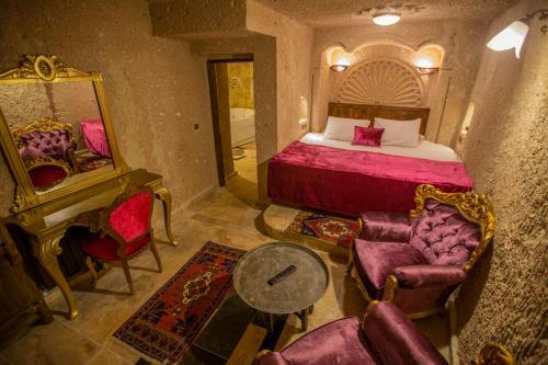 Royal Cave Hotel