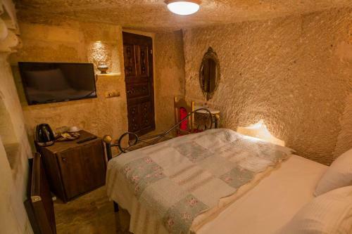 Royal Cave Hotel