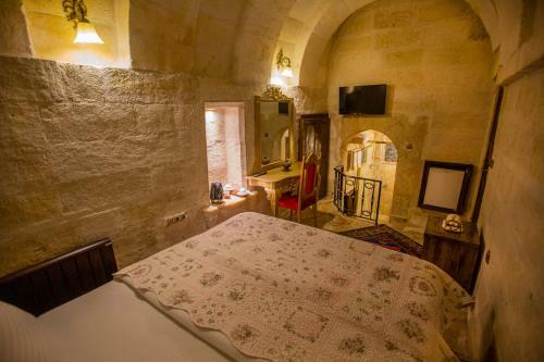 Royal Cave Hotel