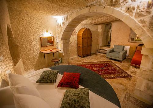 Cappa Rossa Cave Hotel
