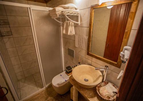 Cappa Rossa Cave Hotel