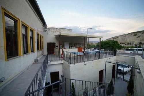 Cappa Rossa Cave Hotel