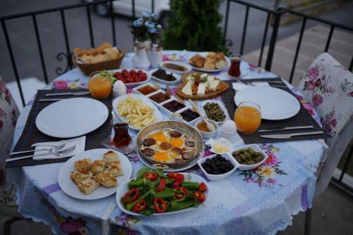 Cappa Rossa Cave Hotel
