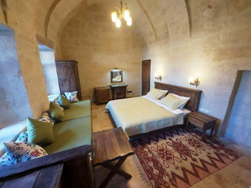 Armesos Cave Hotel